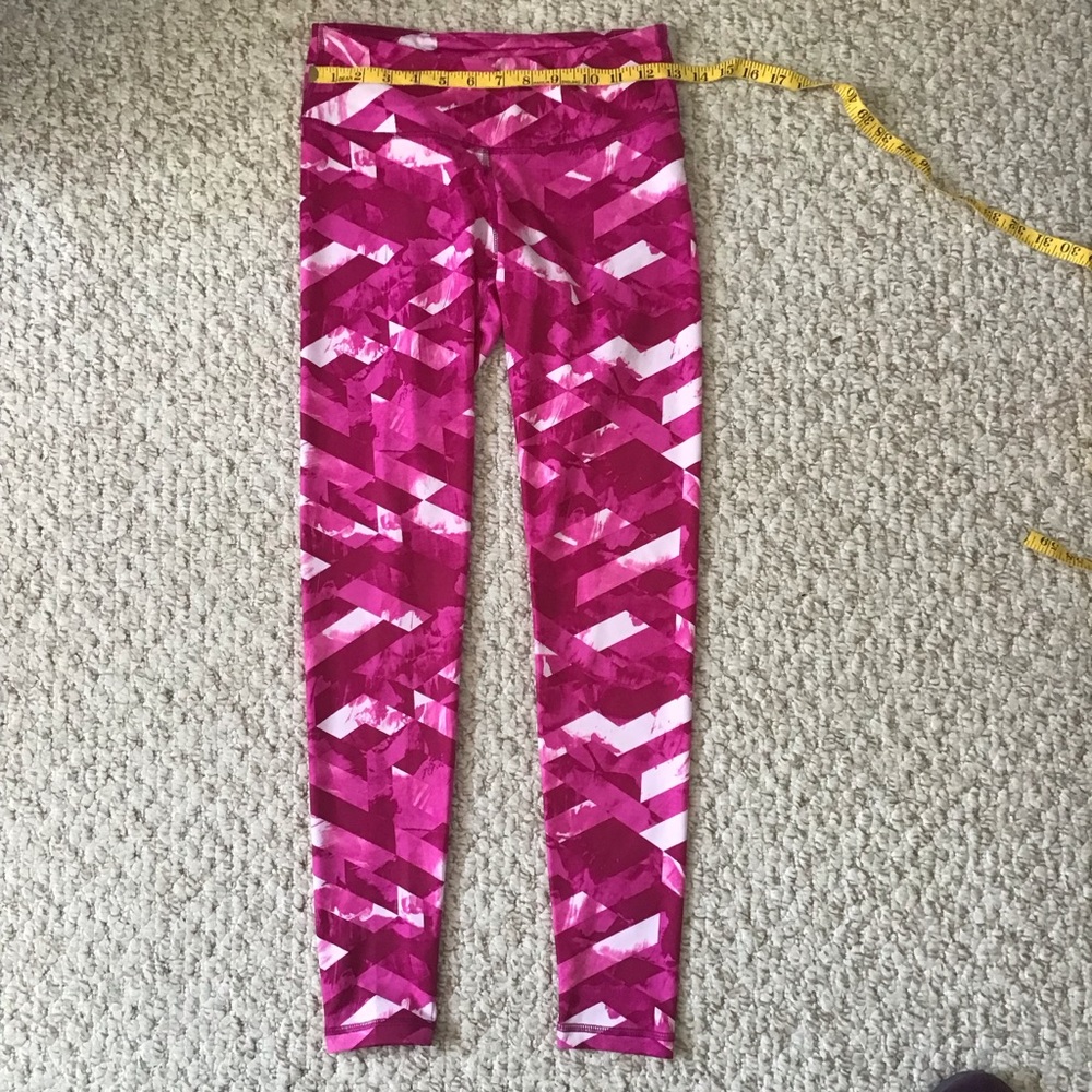 *NWOT* Old Navy Active Leggings - Picture 4 of 4